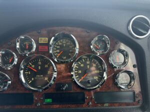 6 - DASH DISPLAY